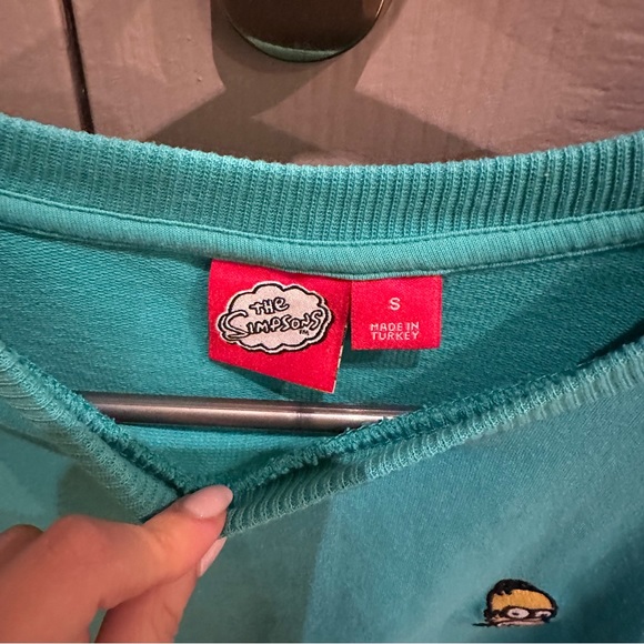 SIMPSONS SWEATSHIRT - Picture 3 of 4